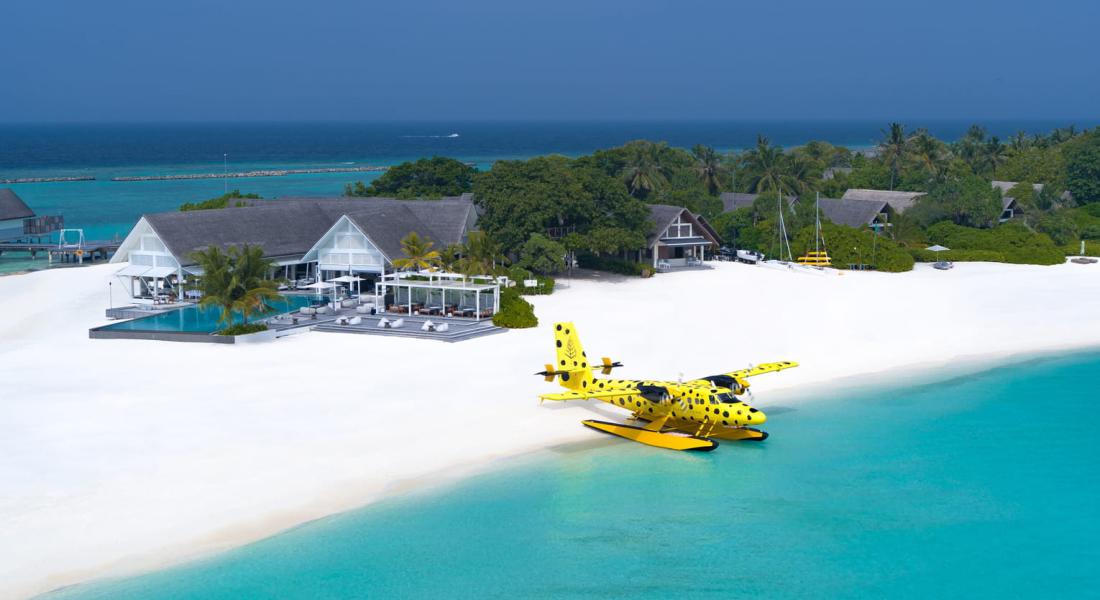 Four Seasons Landaa Giraavaru