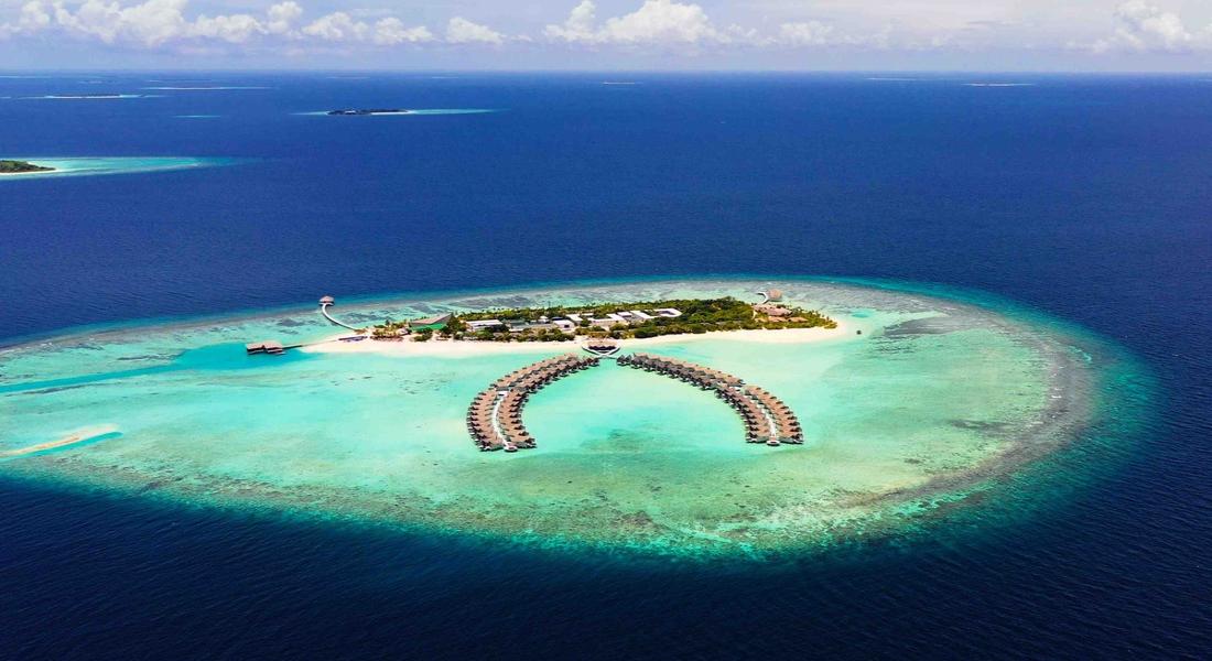 Mövenpick Resort Kuredhivaru Maldives