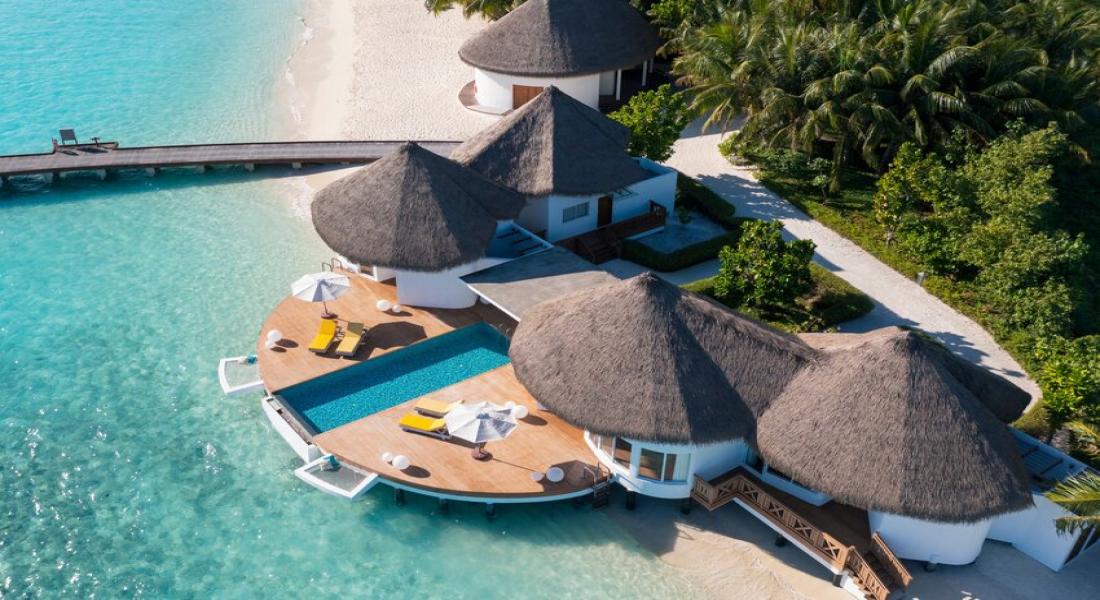 Mercure Maldives Kooddoo