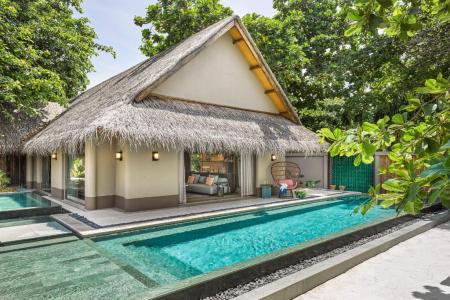 Beach Villa with Pool