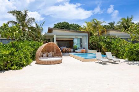 Beach Villa With Pool