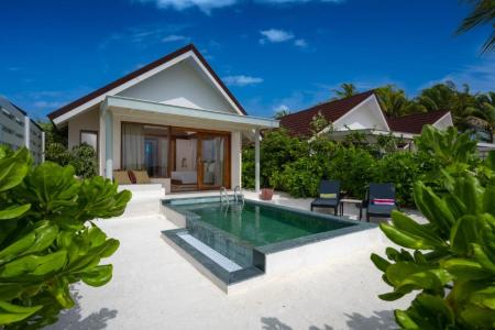 Sunnest Beach Pool Villa