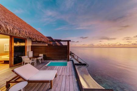 Water Bungalow with Jacuzzi