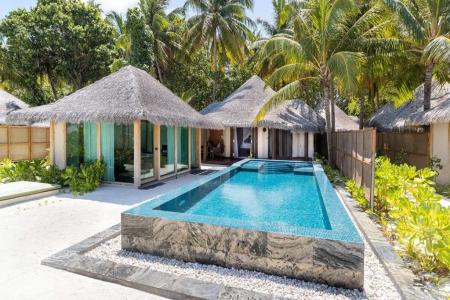 Beach Suite With Infinity Pool