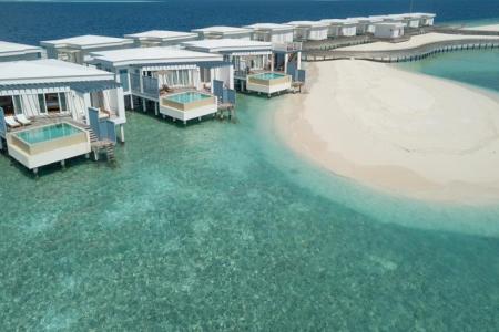 Lagoon Water Pool Villa